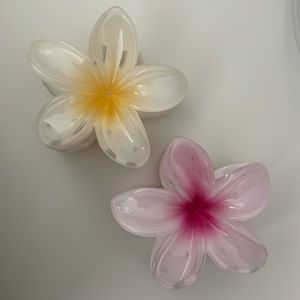 Emi Jay Super Bloom Clips in Coconut & Wild Orchid